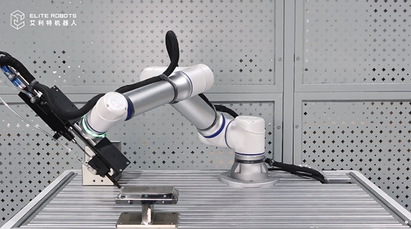 kaiyun开云中国CSR回转体机械手,工业生产更灵活的选择